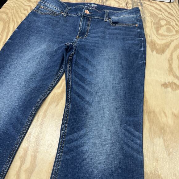Wrangler Retro Boot Cut Jeans Women's Size 15x34 Medium Wash Soft Denim Western - Picture 7 of 12